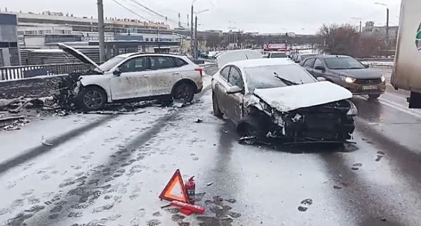 Стали известны подробности ДТП на проспекте Ленина